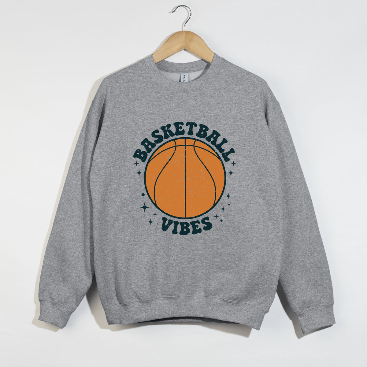 Vintage Basketball Vibes - Women's Graphic Sweatshirt