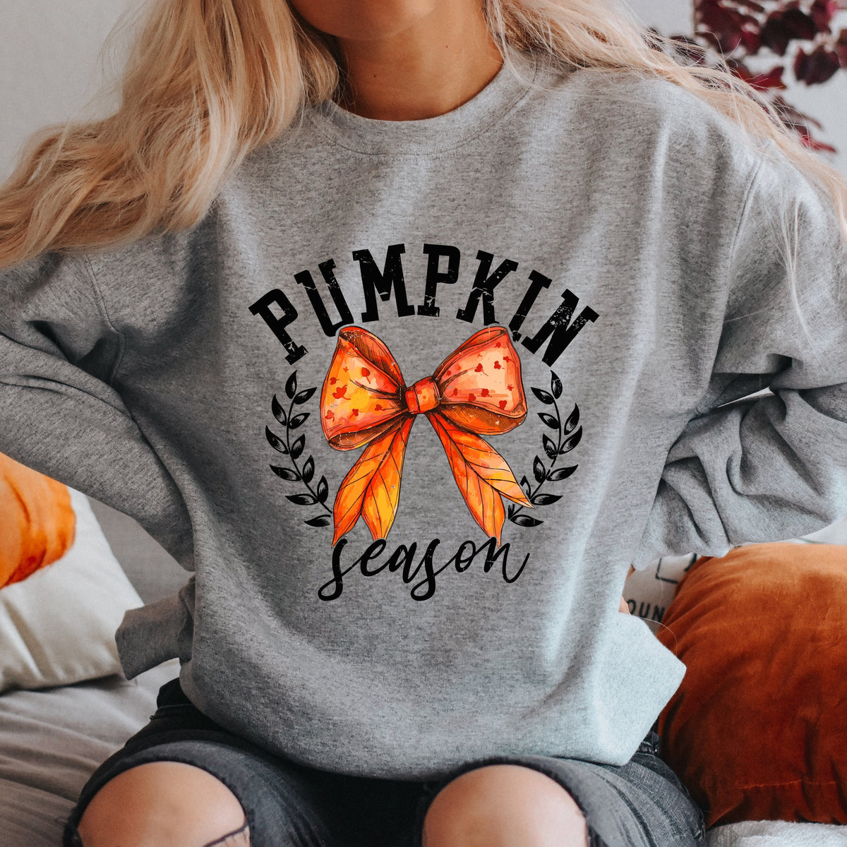 Coquette Orange Bow Pumpkin Season - Women's Graphic Sweatshirt