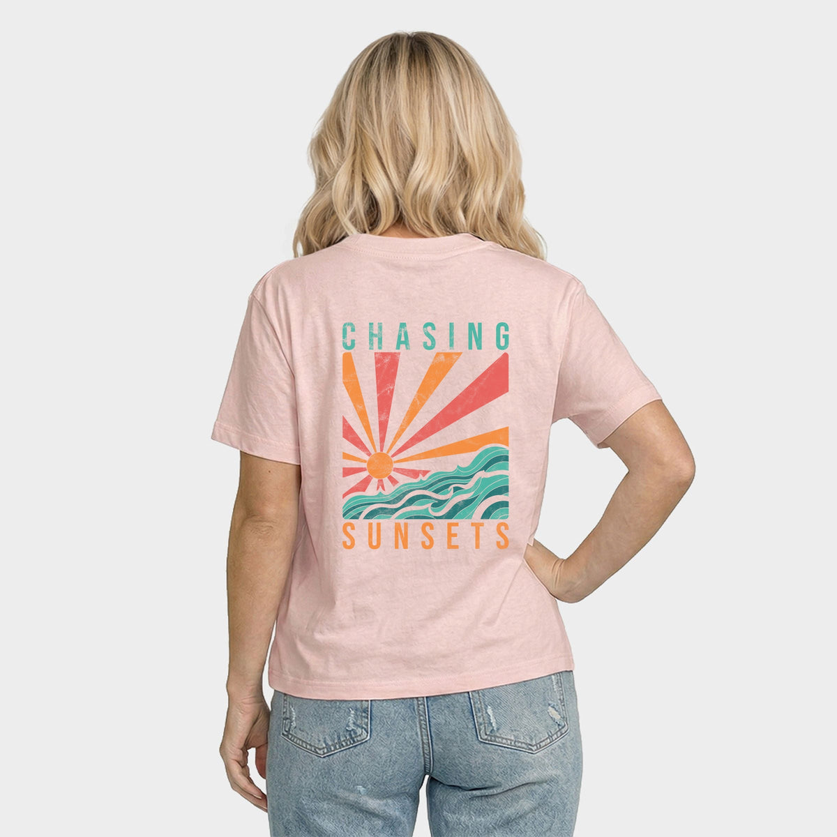 Chasing Sunsets Waves - Women's Relaxed Boxy Tee