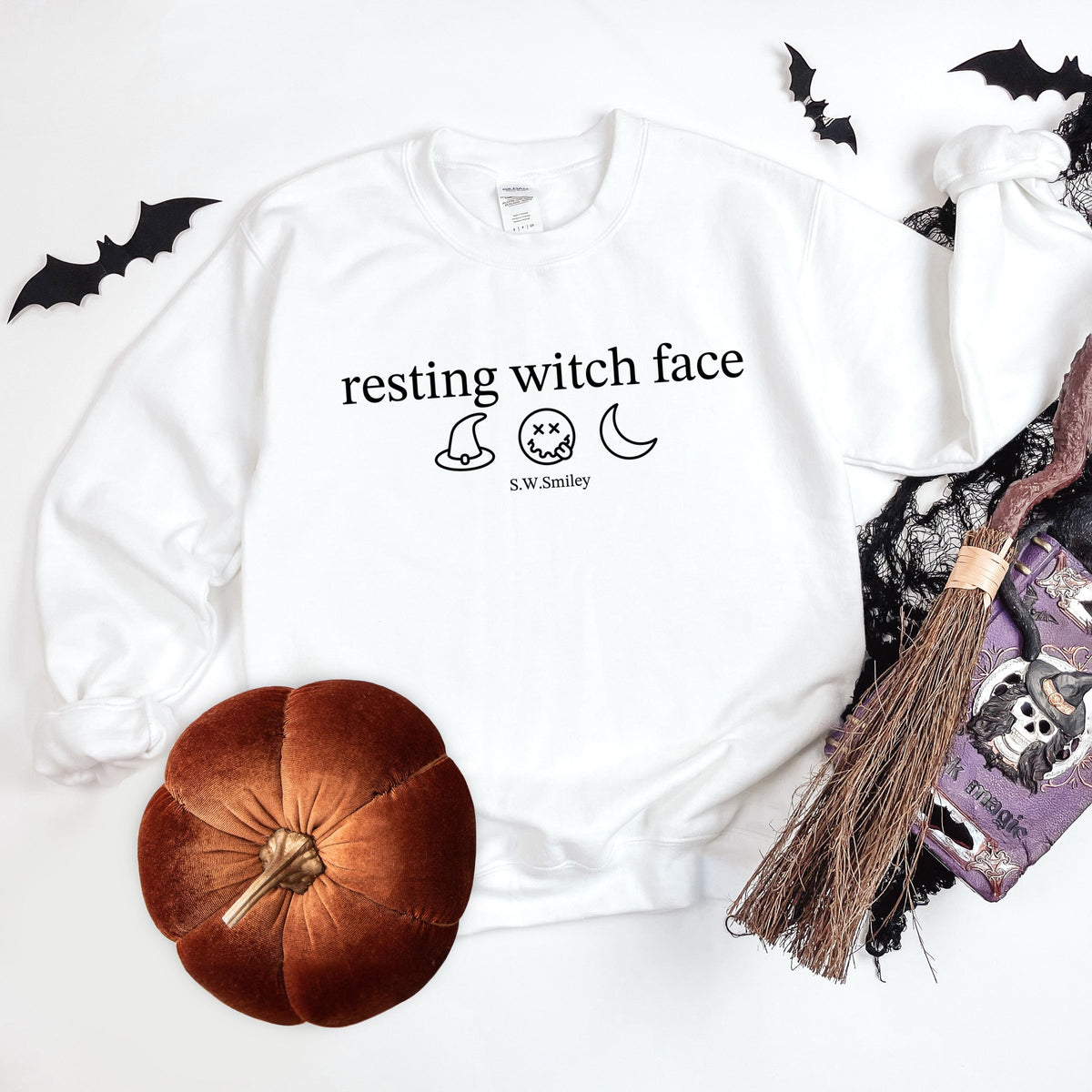 S.W.Smiley Resting Witch Face Typewriter - Women's Graphic Sweatshirt