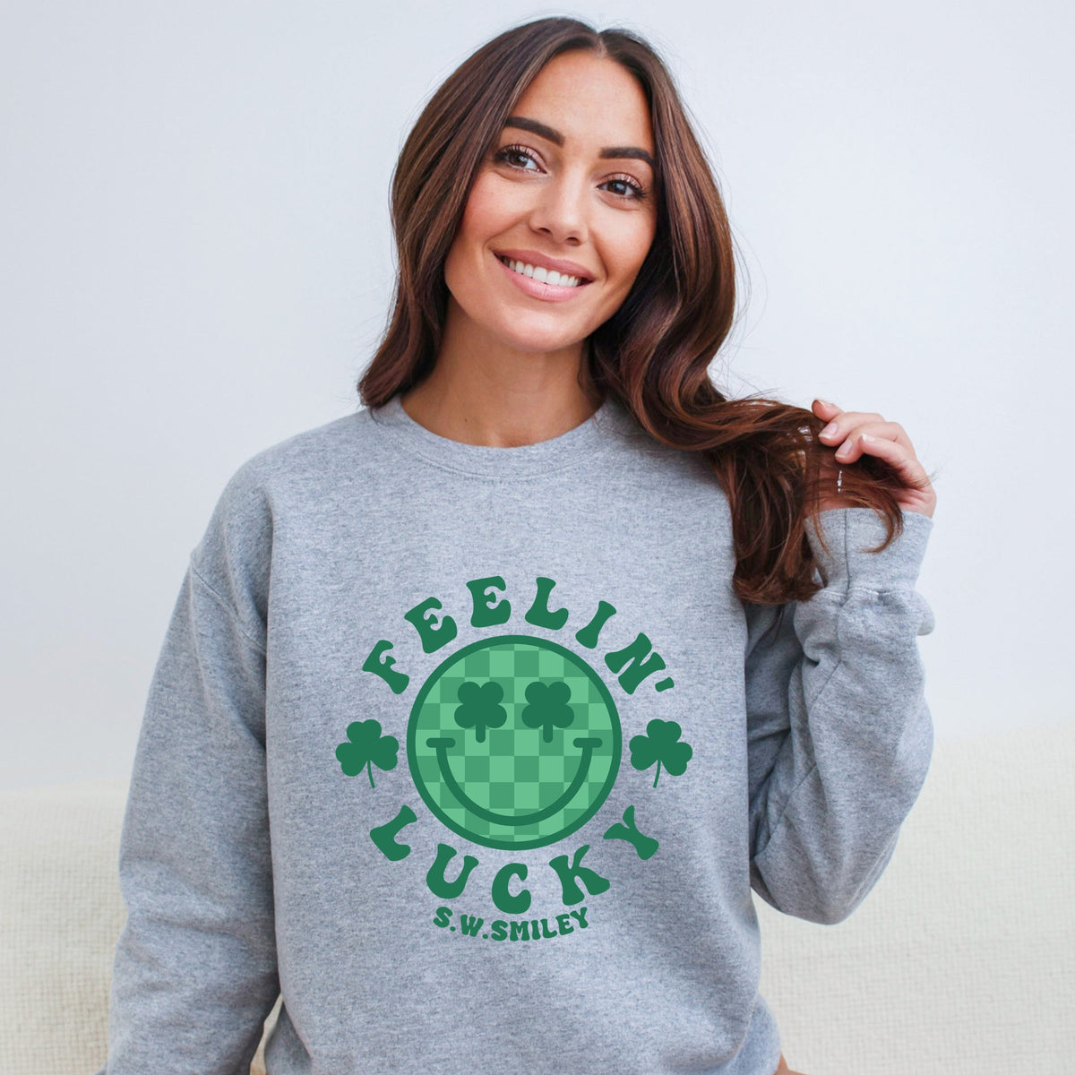 S.W.Smiley Feelin Lucky Checkered Smiley Face - Women's Graphic Sweatshirt