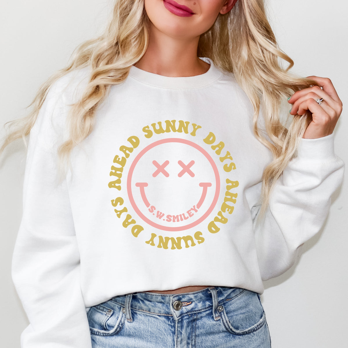 S.W.Smiley Sunny Days Ahead Smiley Face - Women's Graphic Sweatshirt