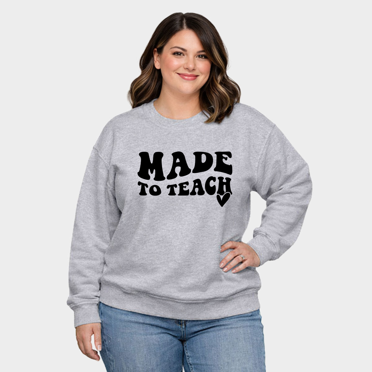 Made To Teach Wavy Heart - Women's Plus Sized Graphic Sweatshirt