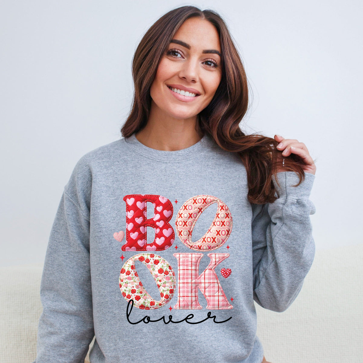 Book Lover Patchwork Print - Women's Graphic Sweatshirt