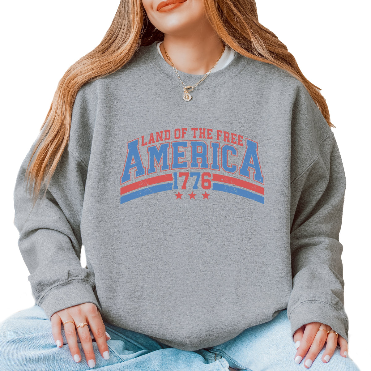 Land Of The Free America Curved - Women's Graphic Sweatshirt