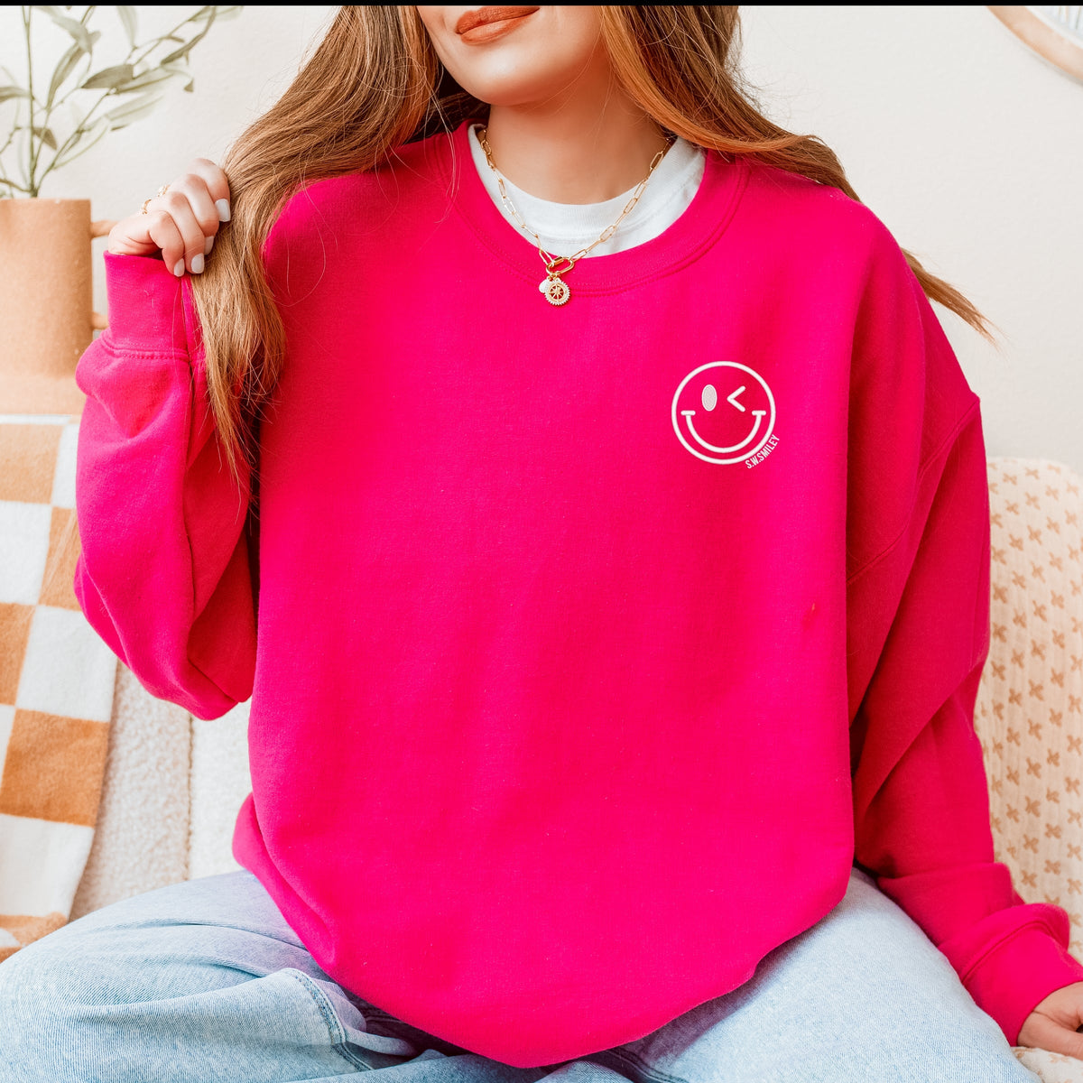 S.W.Smiley Embroidered Smiley Face Outline - Women's Graphic Sweatshirt