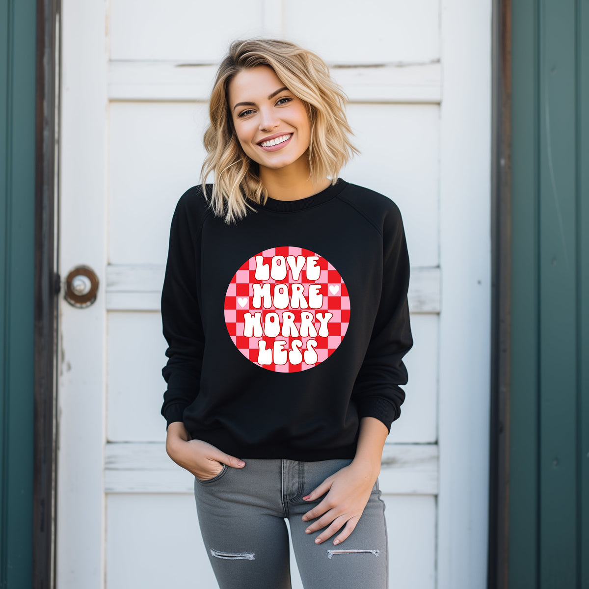 Love More Worry Less Checkered | Sweatshirt