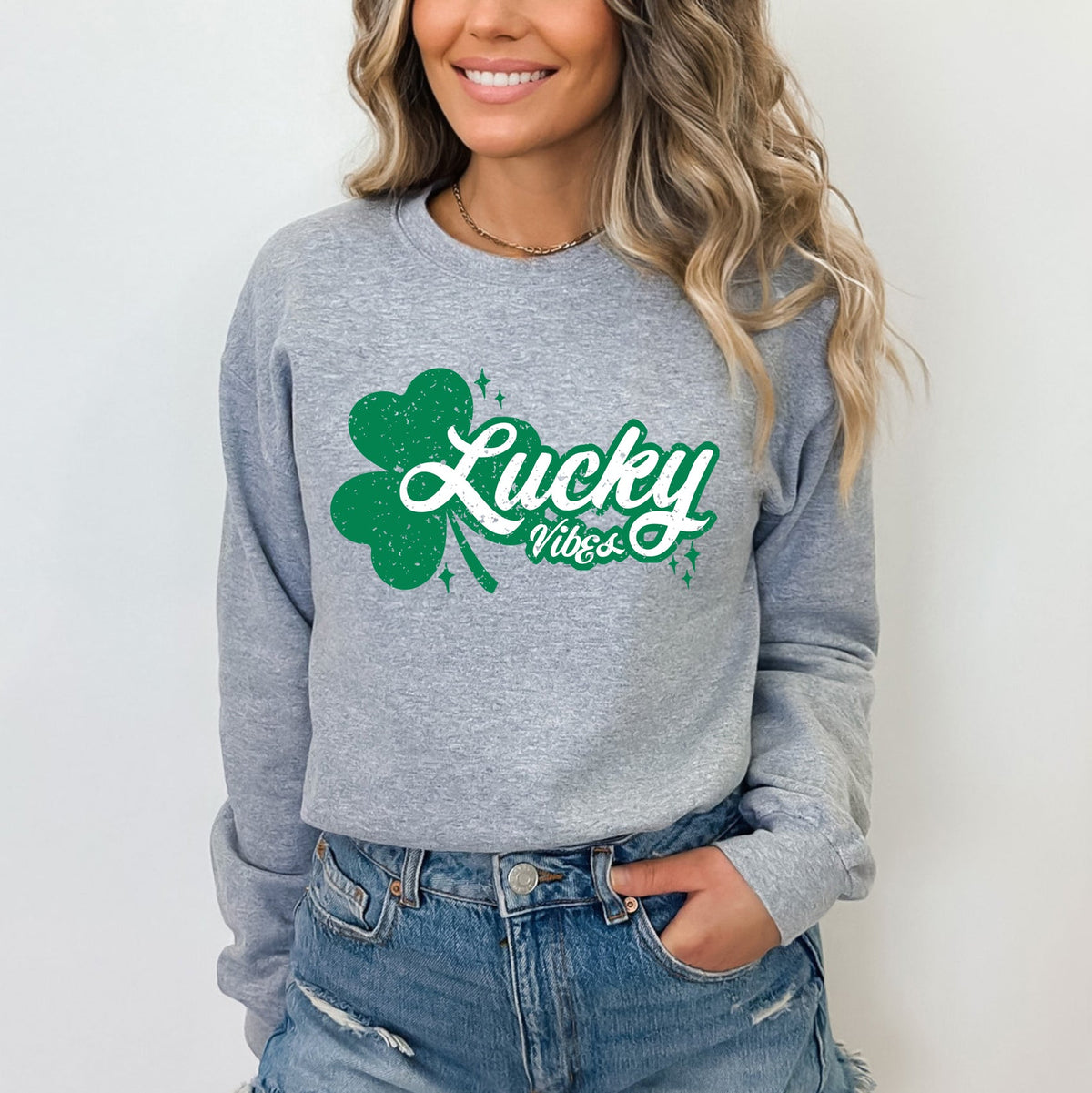 Lucky Vibes Clover | Sweatshirt