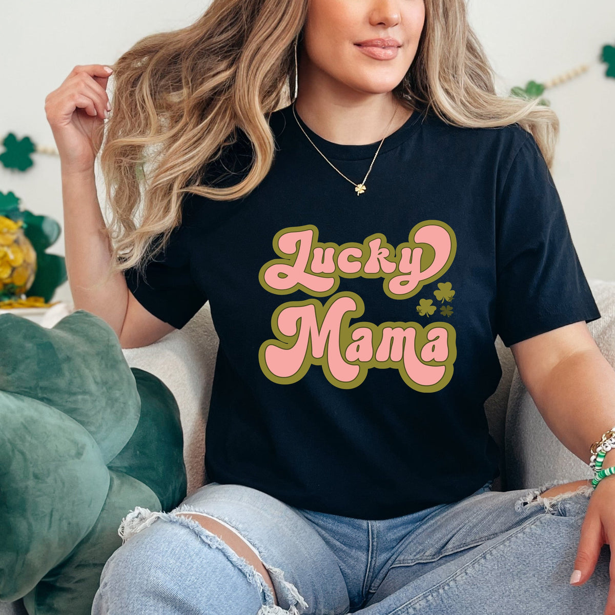 Lucky Mama Retro Clovers | Short Sleeve Graphic Tee