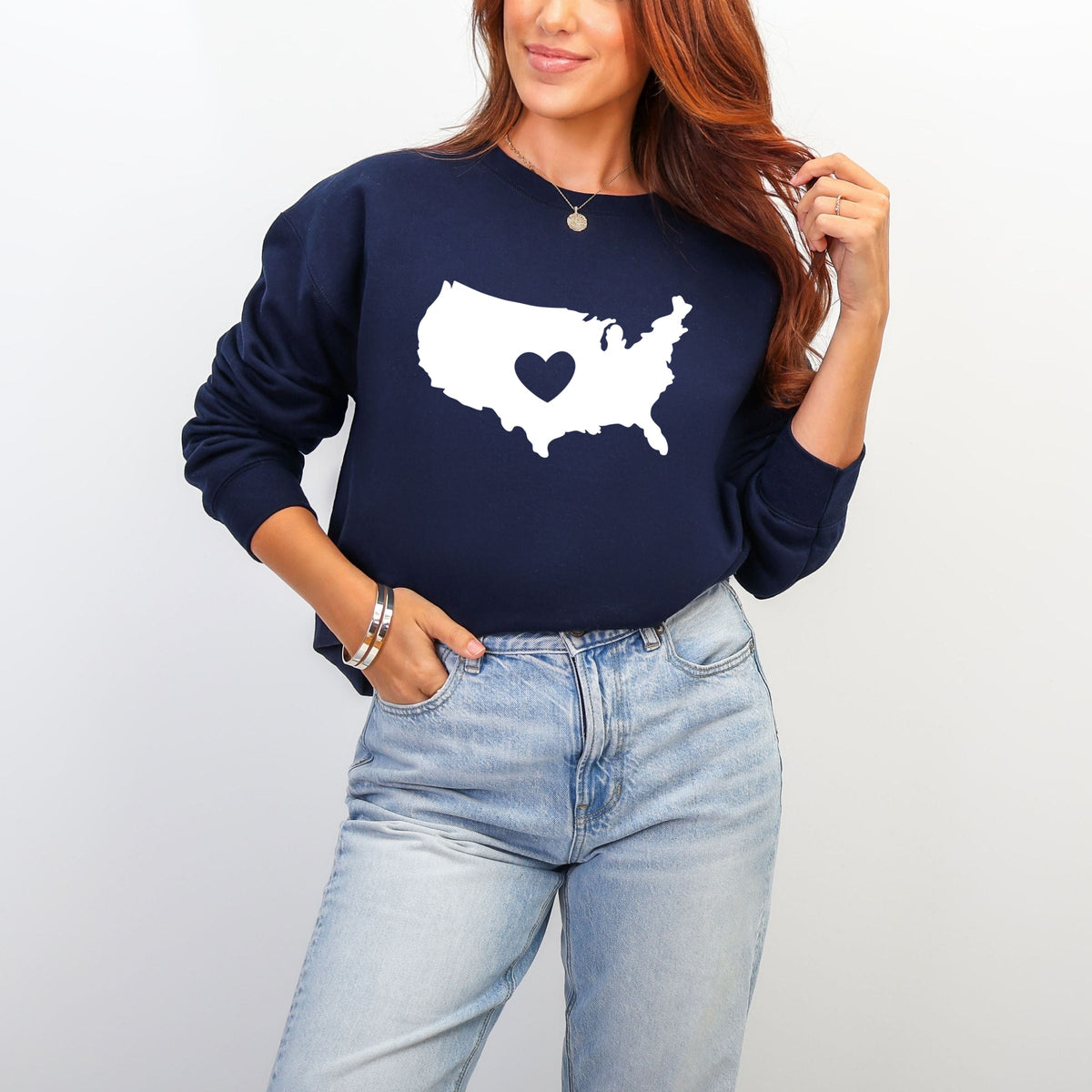 USA Heart Outline - Women's Graphic Sweatshirt