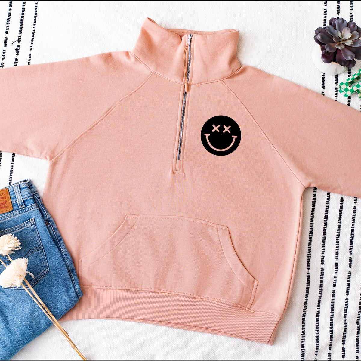 S.W.Smiley I'm A Cool Mom Smiley Face Front And Back - Women's Quarter Zip Fleece Graphic Sweatshirt