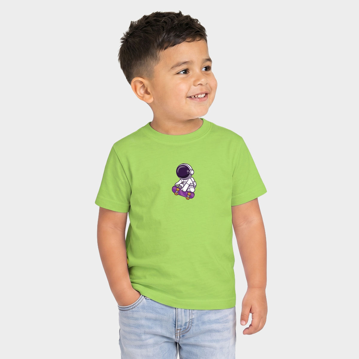 Cute Astronaut Skateboard - Toddler Short Sleeve Graphic T-Shirt