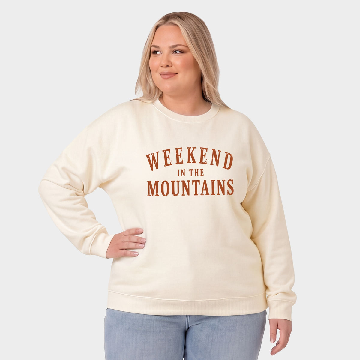 Weekend in the Mountains -  Women's Plus Sized Graphic Sweatshirt