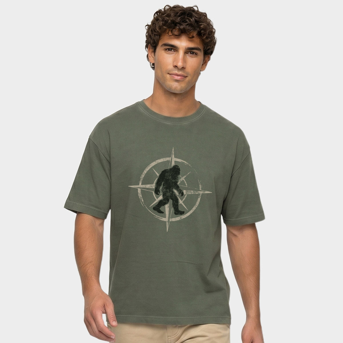 Wild Compass Distressed - Men's Garment Dyed Graphic T-Shirt
