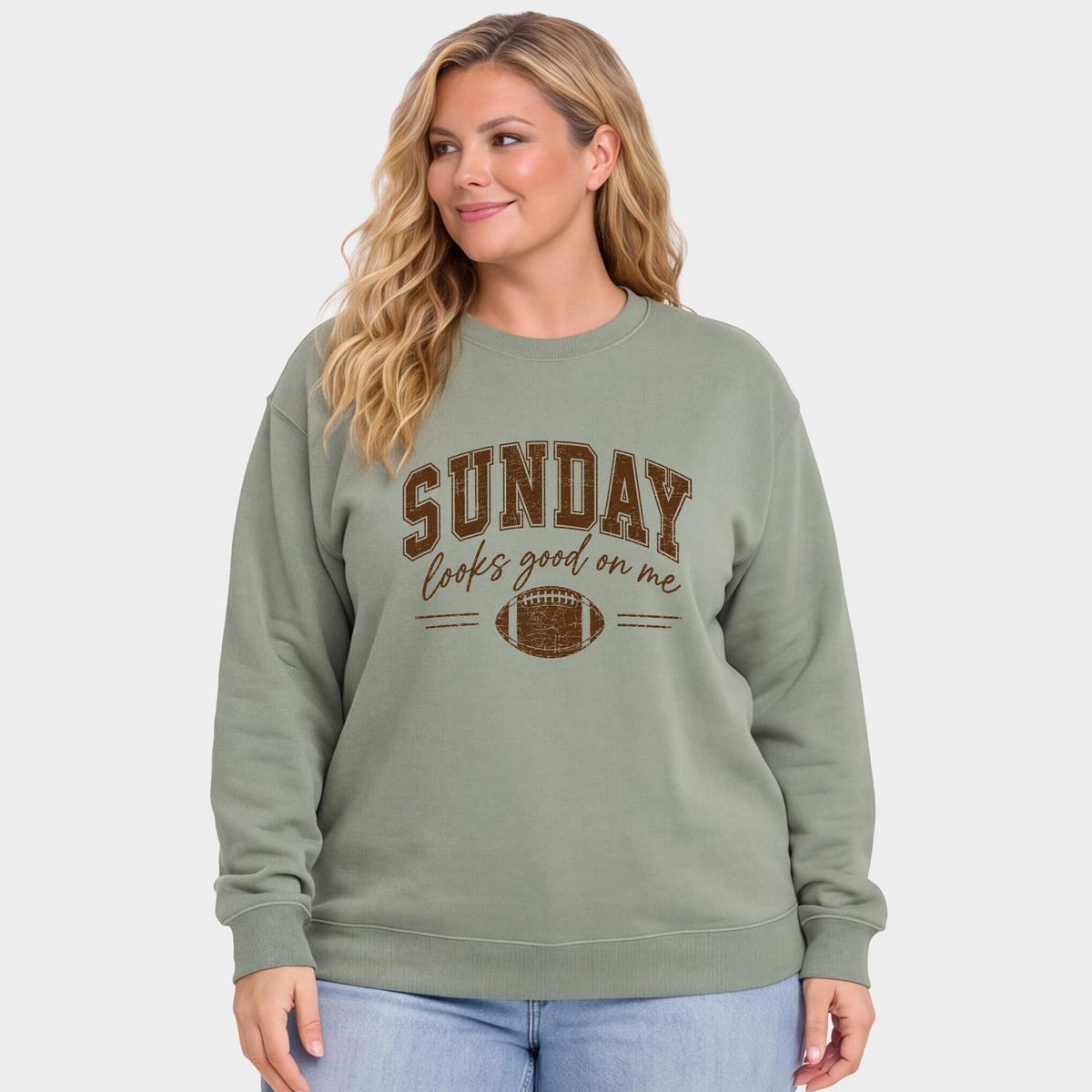 Sunday Looks Good On Me - Women's Plus Sweatshirt