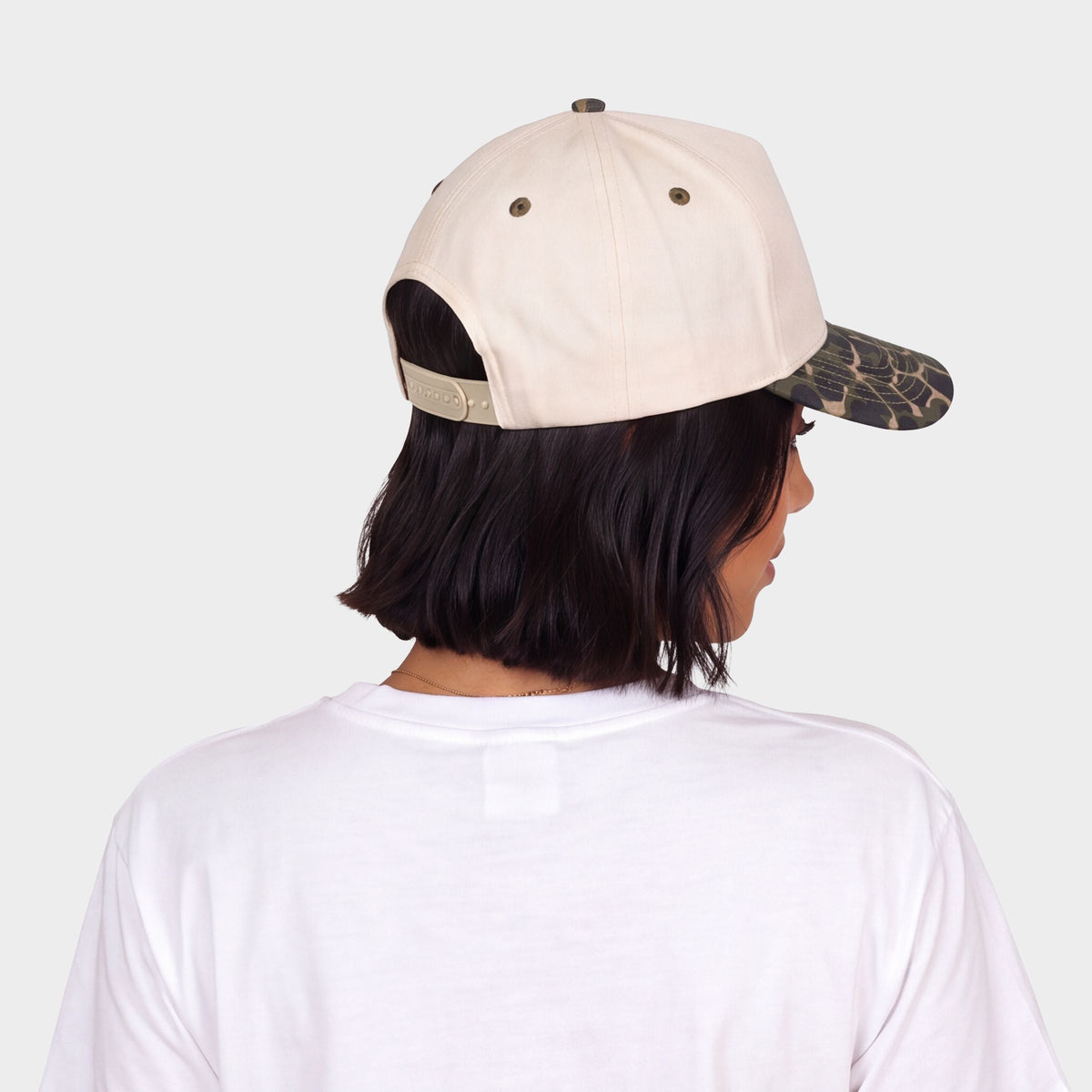 Embroidered Cozy Season Beige - Women's Canvas Trucker Hat