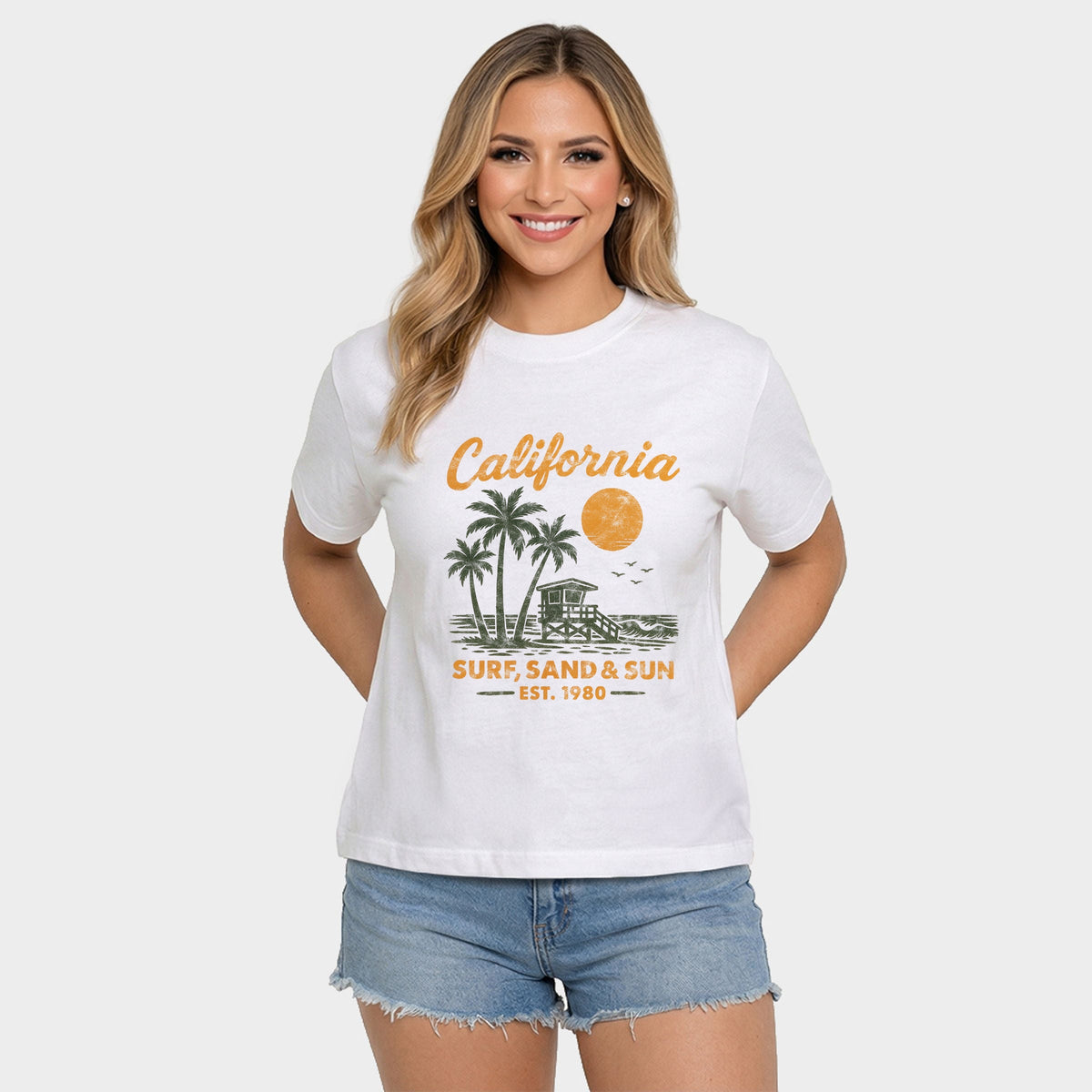 California Surf, Sand & Sun - Women's Relaxed Boxy Tee
