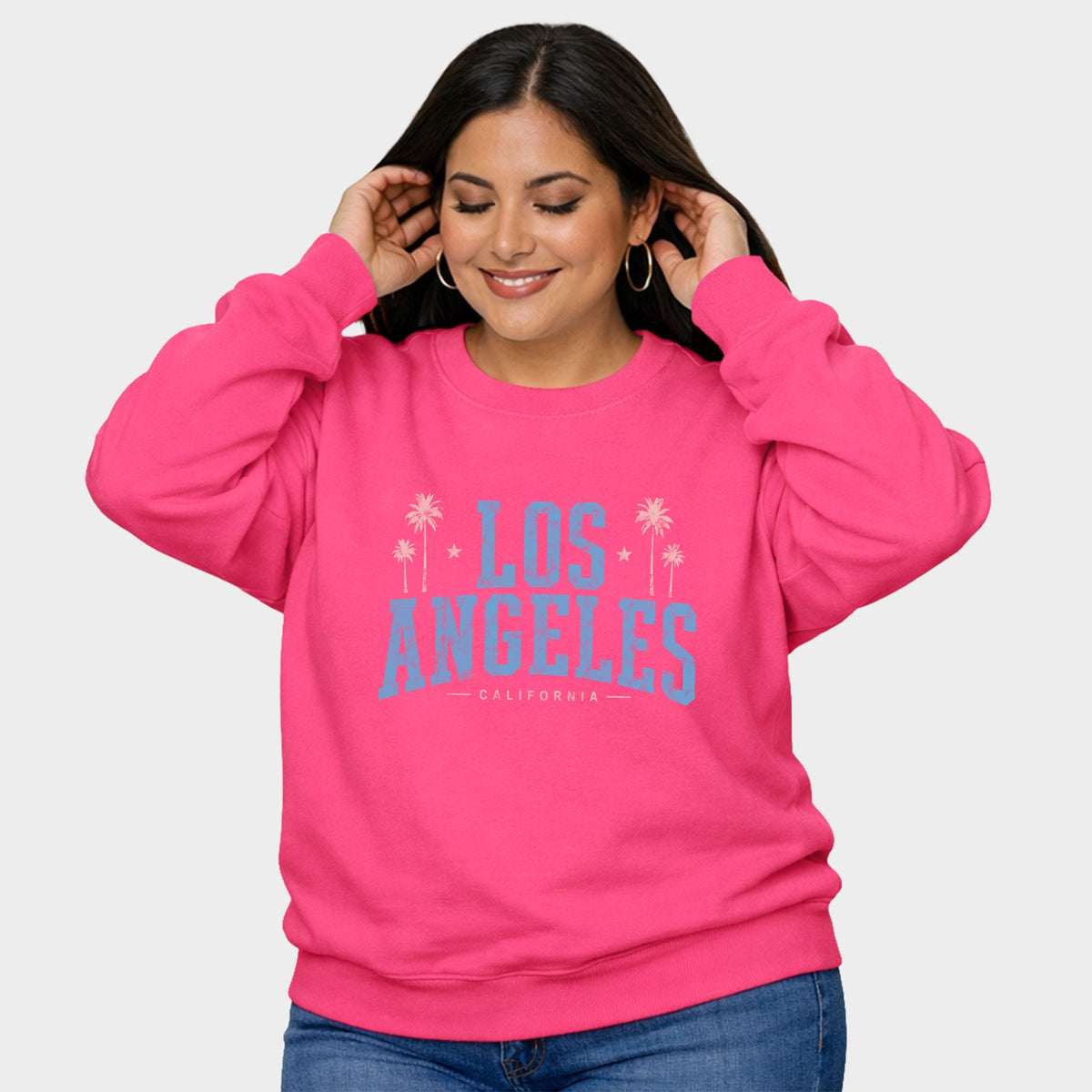 Los Angeles California - Women's Plus Sized Graphic Sweatshirt