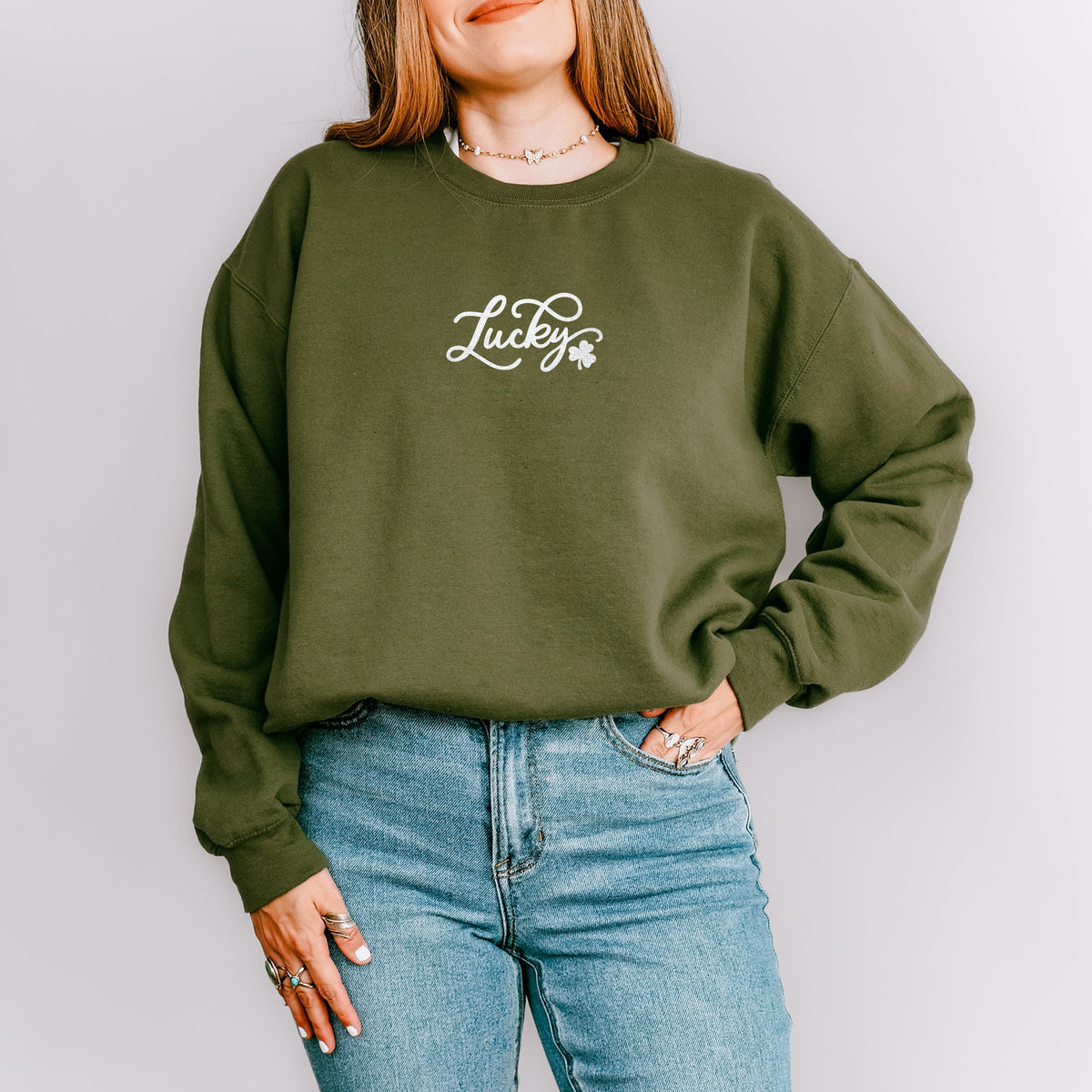 Cursive Lucky Clover Glitter - Women's Graphic Sweatshirt