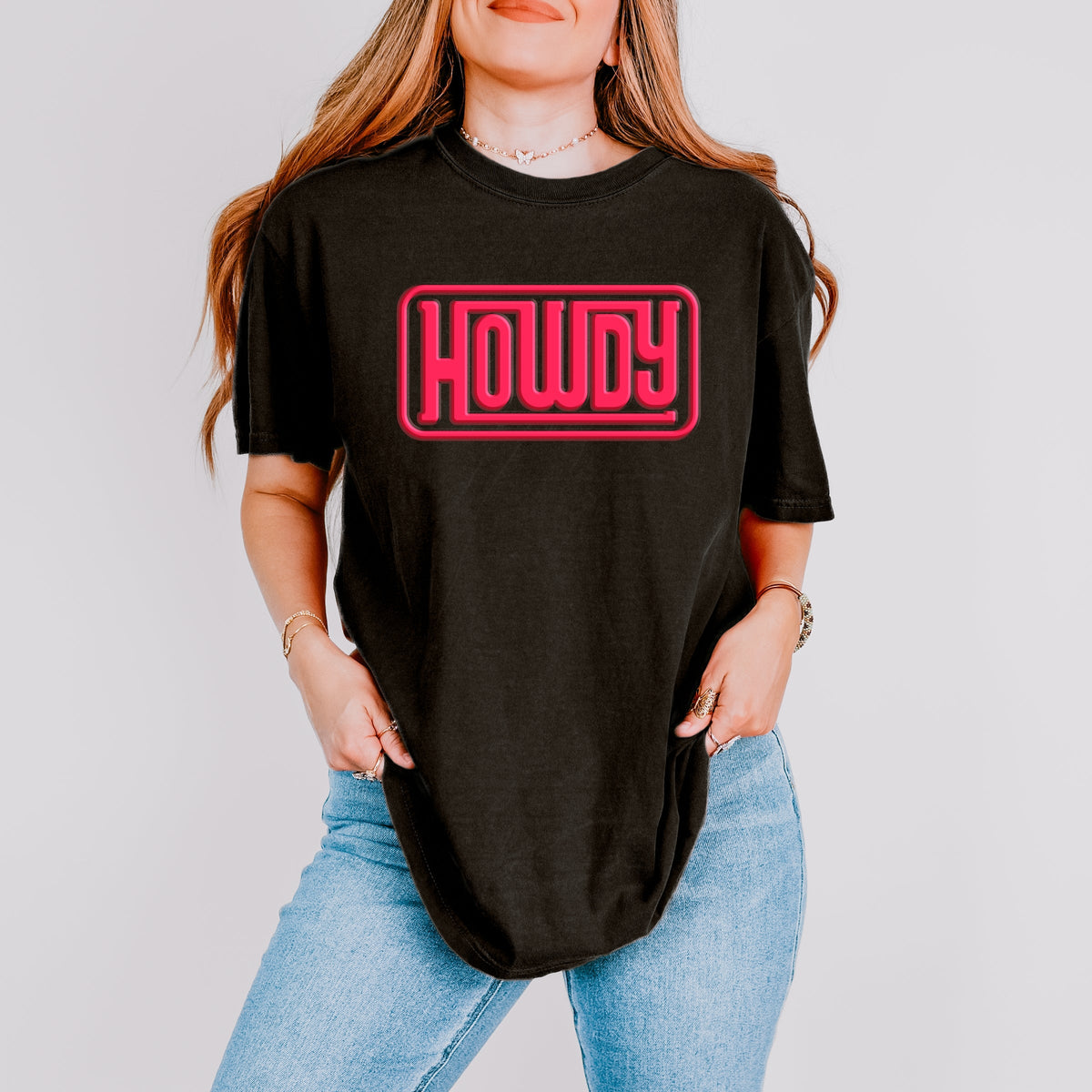 Howdy Square Puff Print - Women's Garment Dyed Graphic T-Shirt