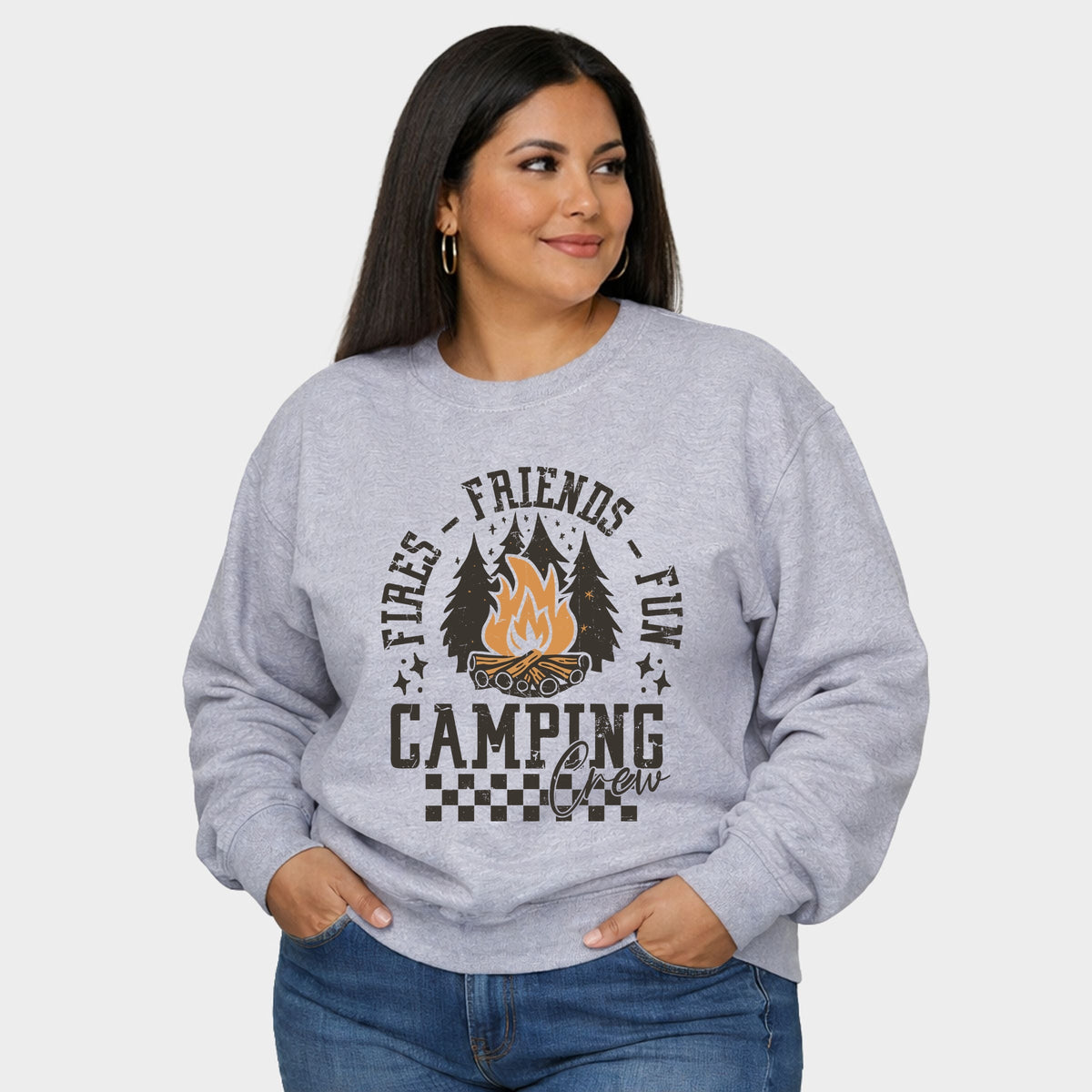 Fires Friends Fun - Women's Plus Sized Graphic Sweatshirt
