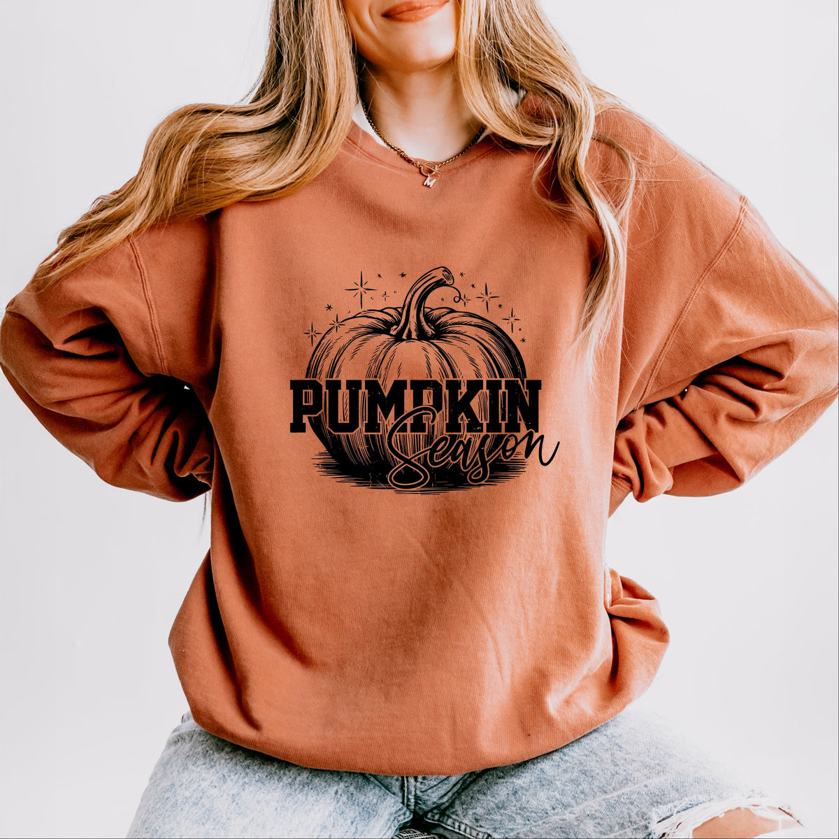 Pumpkin Season Sparkles Distressed - Women's Lightweight Garment Dyed Sweatshirt