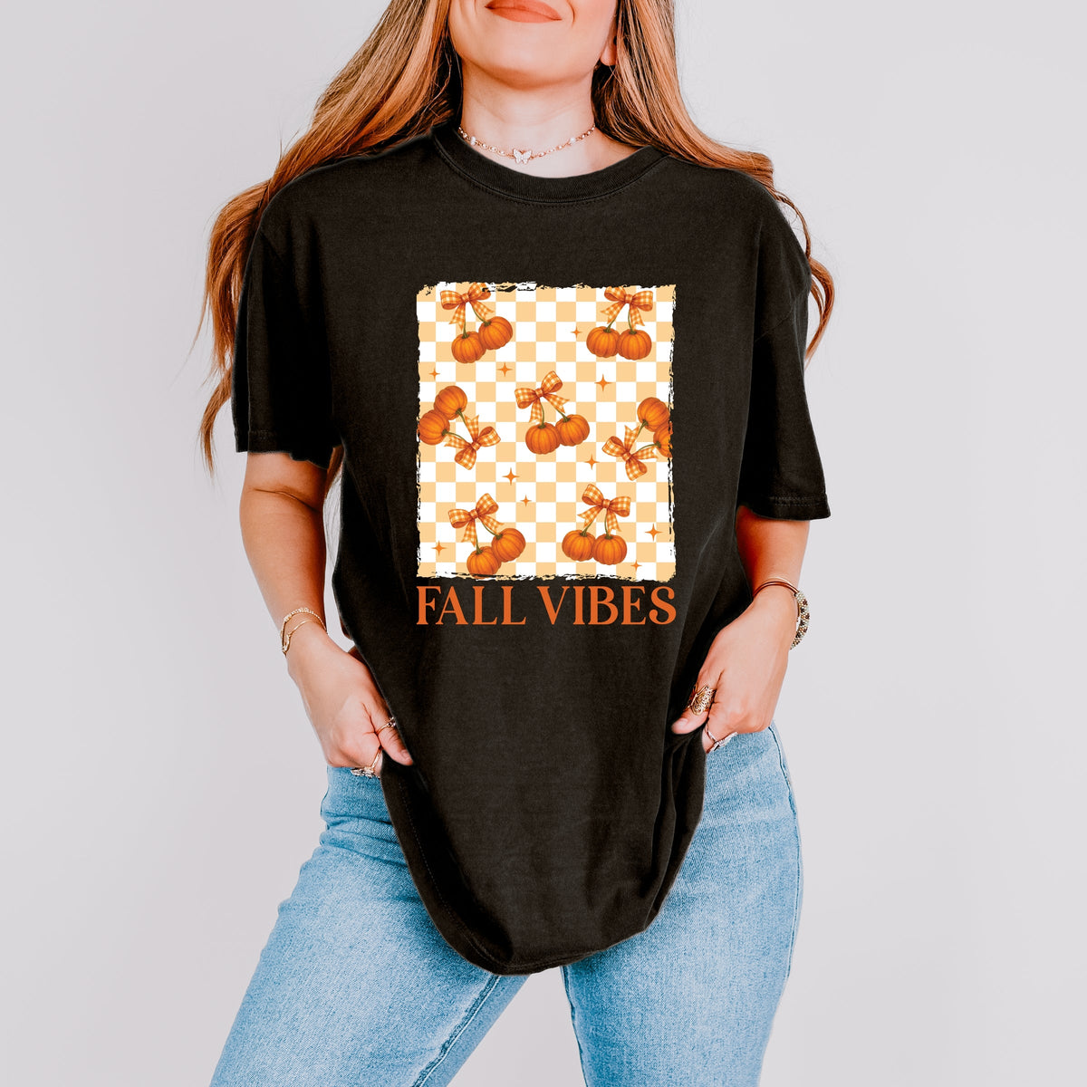 Fall Vibes Checked Pumpkins - Women's Garment Dyed Graphic T-Shirt