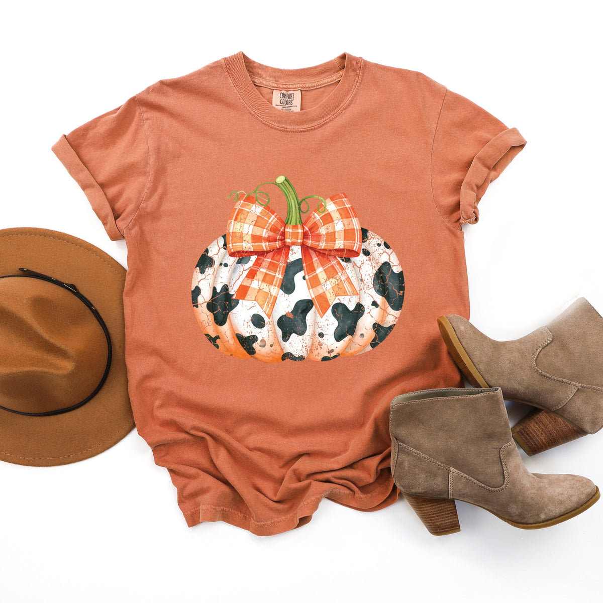 Cow Pumpkin Coquette Distressed - Garment Dyed Tee