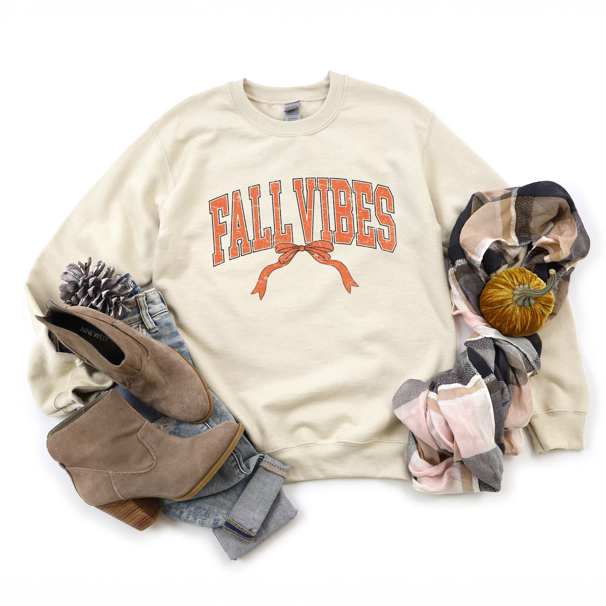 Varsity Fall Vibes Coquette - Women's Sweatshirt