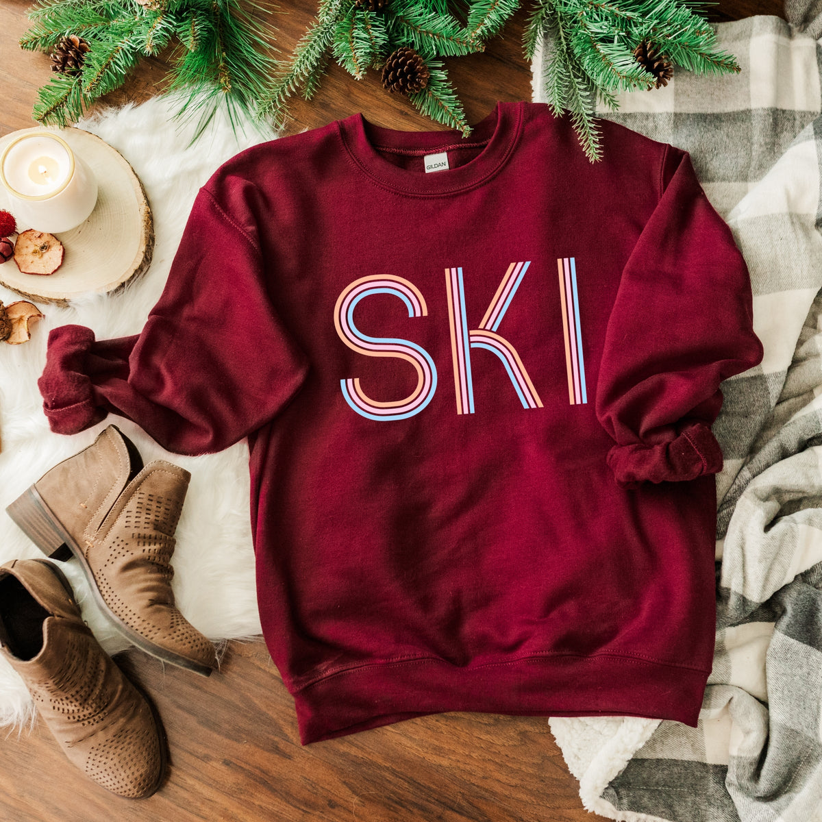 Ski Pastel - Women's Graphic Sweatshirt