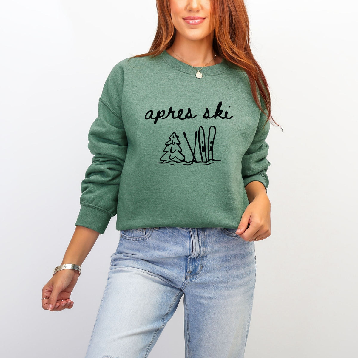 Aprés Ski Cursive Icons - Women's Graphic Sweatshirt