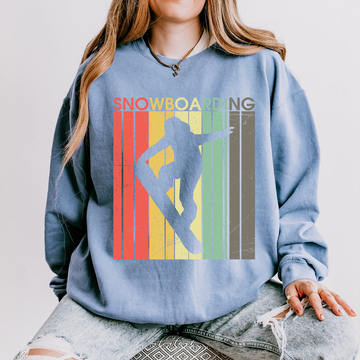 Snowboarding Silhouette Colorful Lines - Women's Lightweight Garment Dyed Sweatshirt