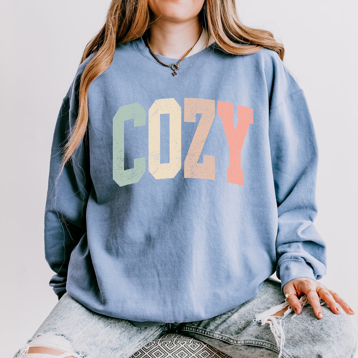 Cozy Arched Pastel - Women's Lightweight Garment Dyed Sweatshirt