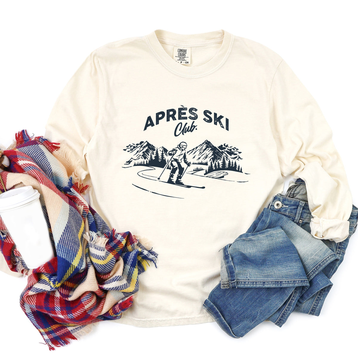 Aprés Ski Club Mountains - Women's Garment Dyed Long Sleeve Graphic T-Shirt