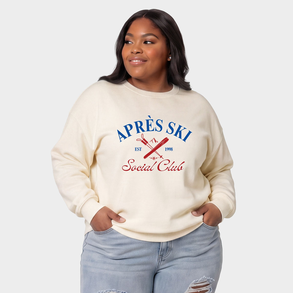 Après Ski Social Club - Women's Plus Sized Graphic Sweatshirt