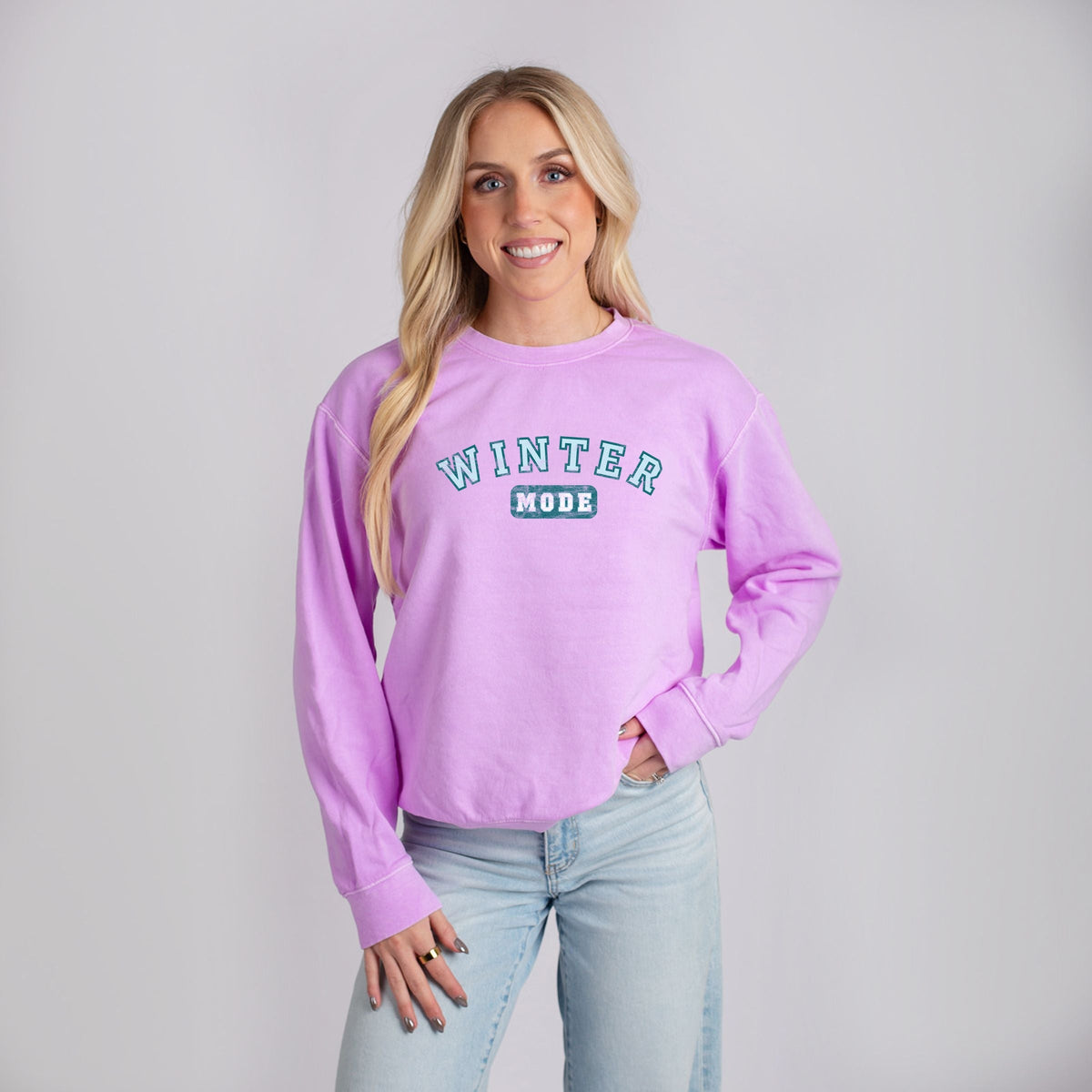 Winter Mode - Women's Lightweight Garment Dyed Sweatshirt