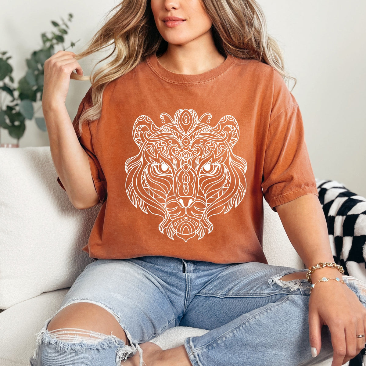 Tiger Face Mandala - Women's Garment Dyed Graphic T-Shirt