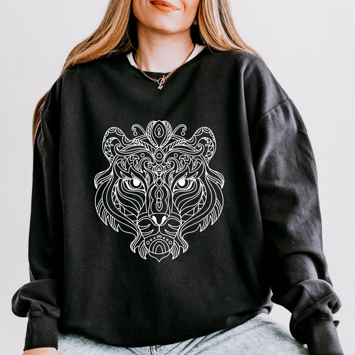 Tiger Face Mandala - Women's Lightweight Garment Dyed Sweatshirt