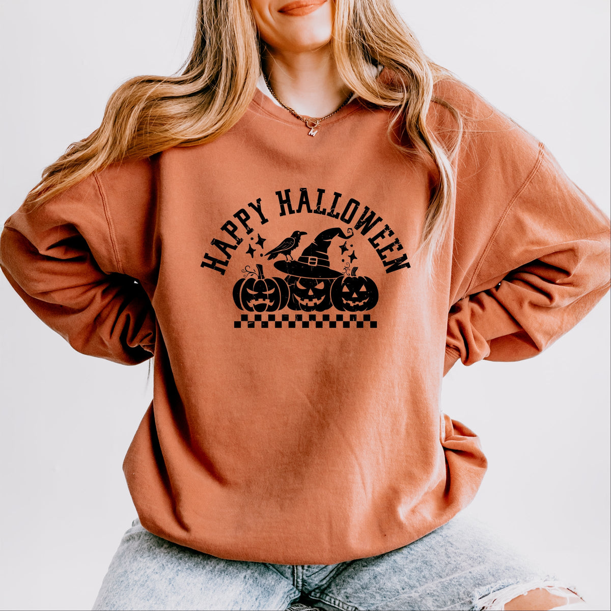 Happy Halloween Arch Distressed - Women's Lightweight Garment Dyed Sweatshirt