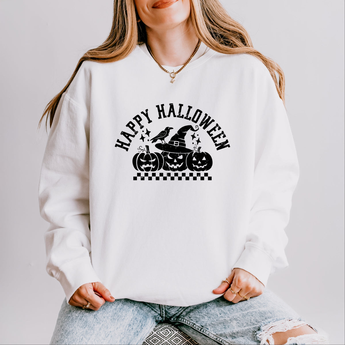 Happy Halloween Arch Distressed - Women's Lightweight Garment Dyed Sweatshirt