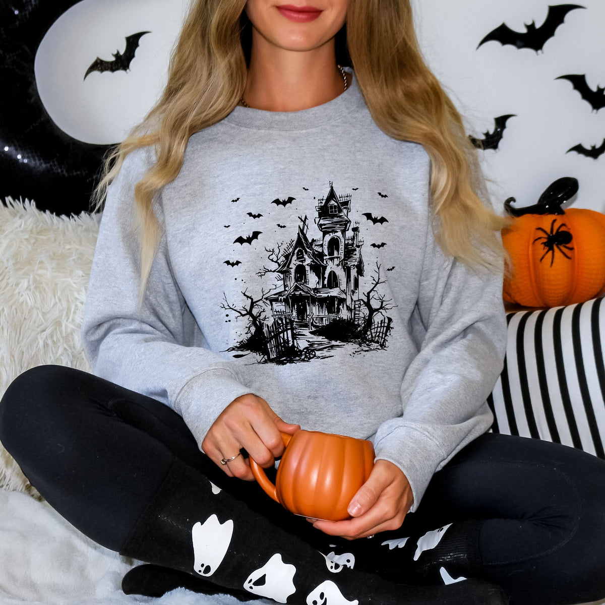 Haunted House And Bats - Women's Graphic Sweatshirt