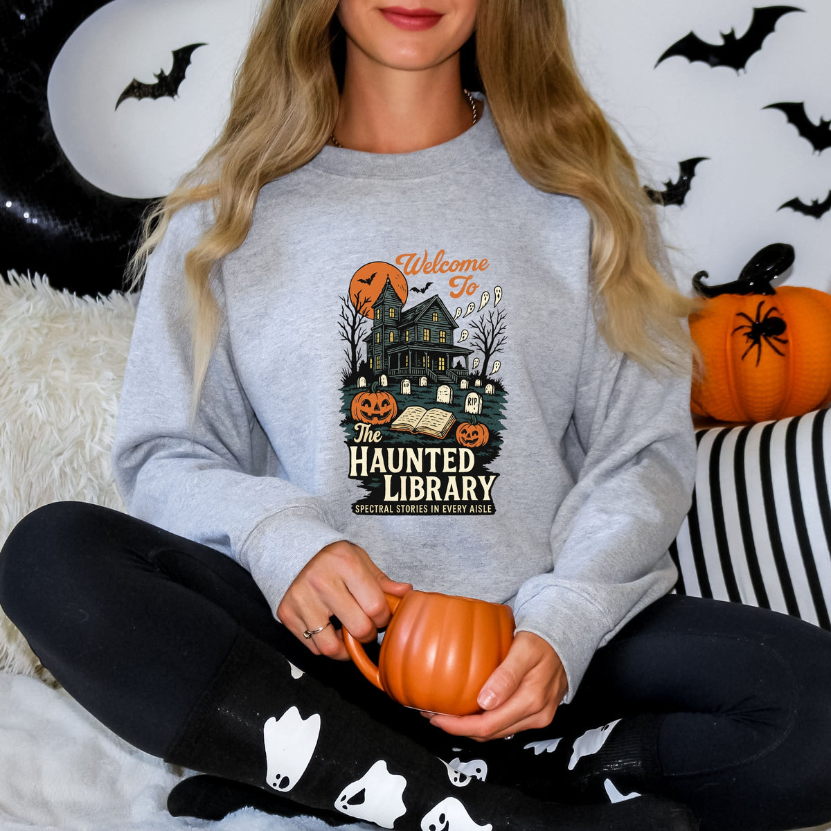 The Haunted Library - Women's Sweatshirt