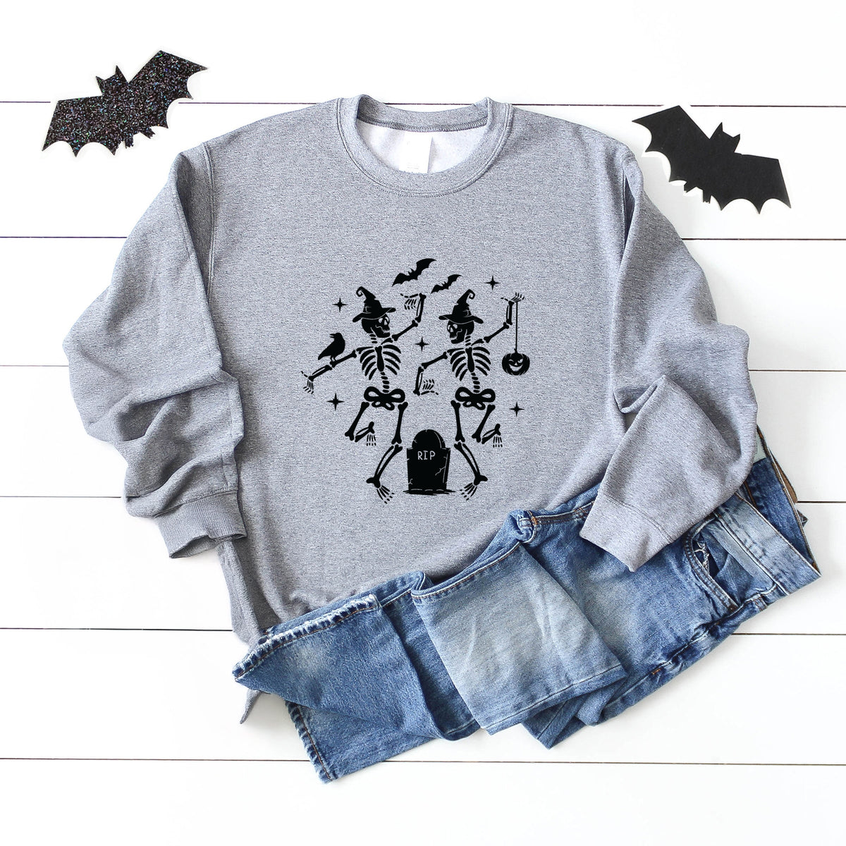 Two Skeletons Dancing Grave - Sweatshirt
