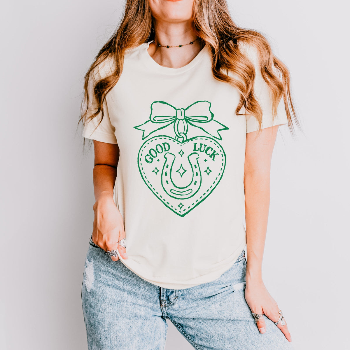 Good Luck Charm Outline - Women's Short Sleeve Graphic T-Shirt
