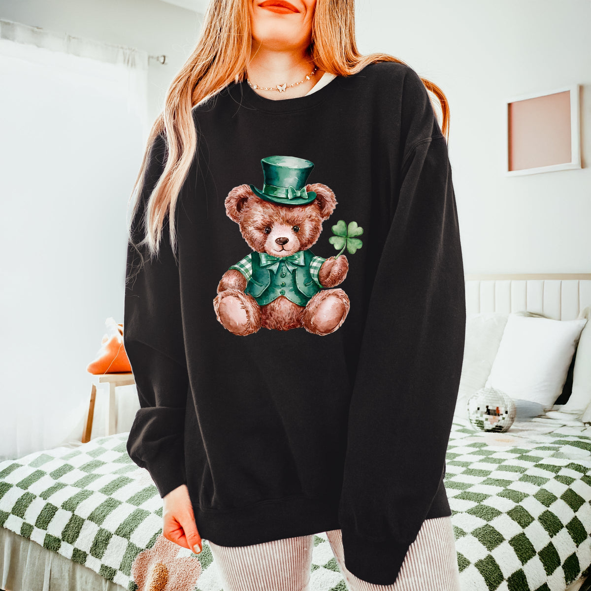 St. Patrick's Bear Clover - Women's Lightweight Garment Dyed Sweatshirt