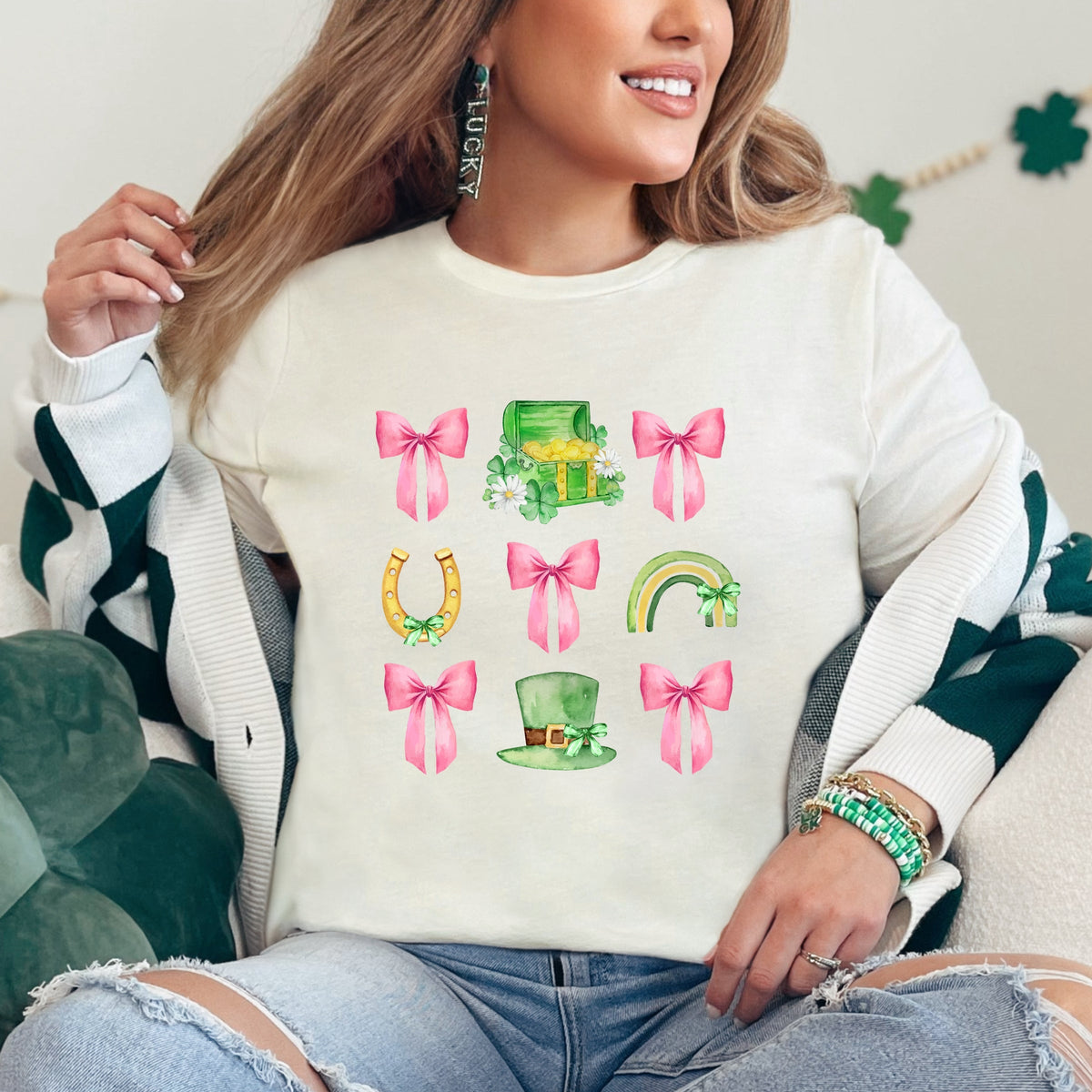Leprechaun Chart Coquette - Women's Short Sleeve Graphic T-Shirt