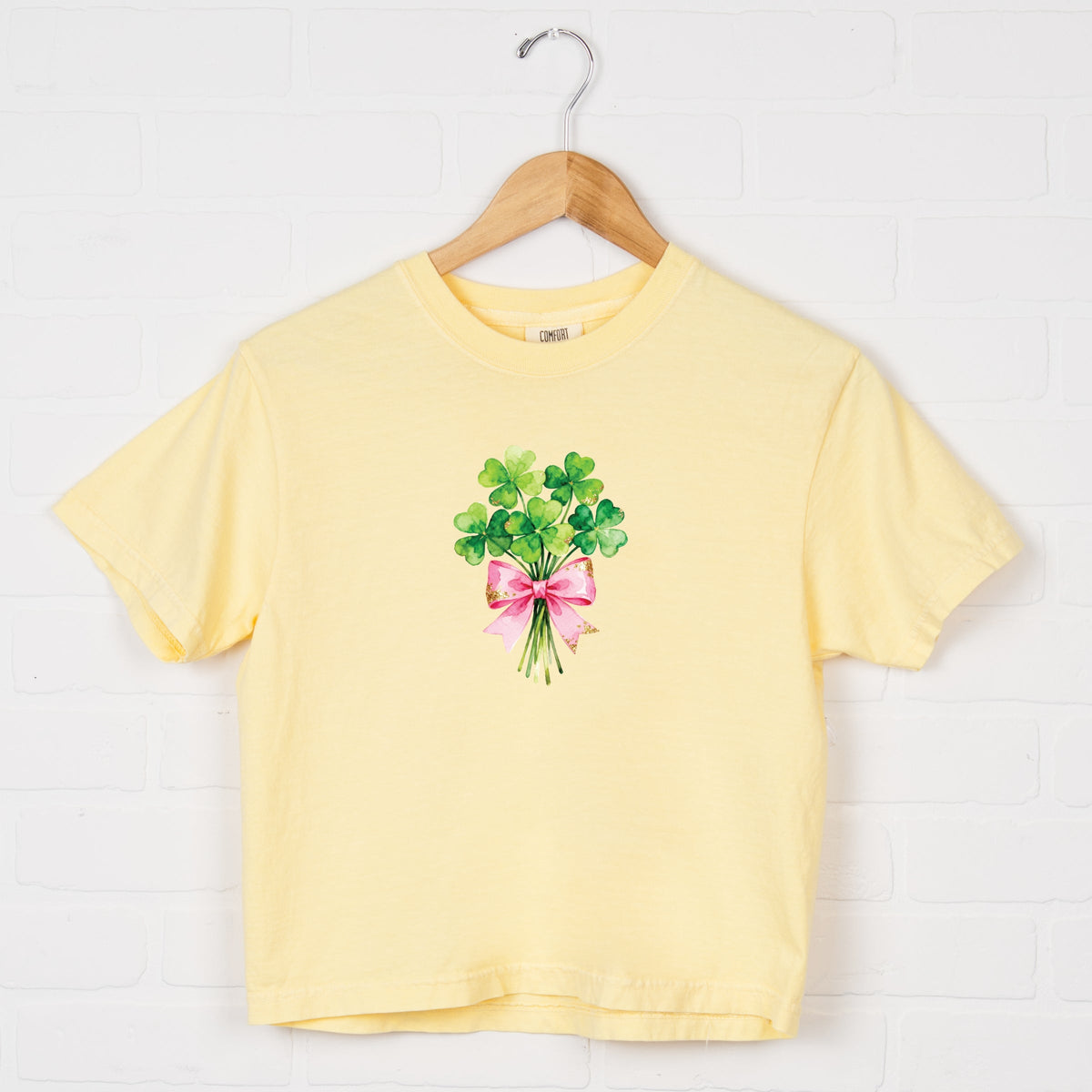 Clover Watercolor Bouquet - Women's Boxy Crop Top Graphic T-Shirt