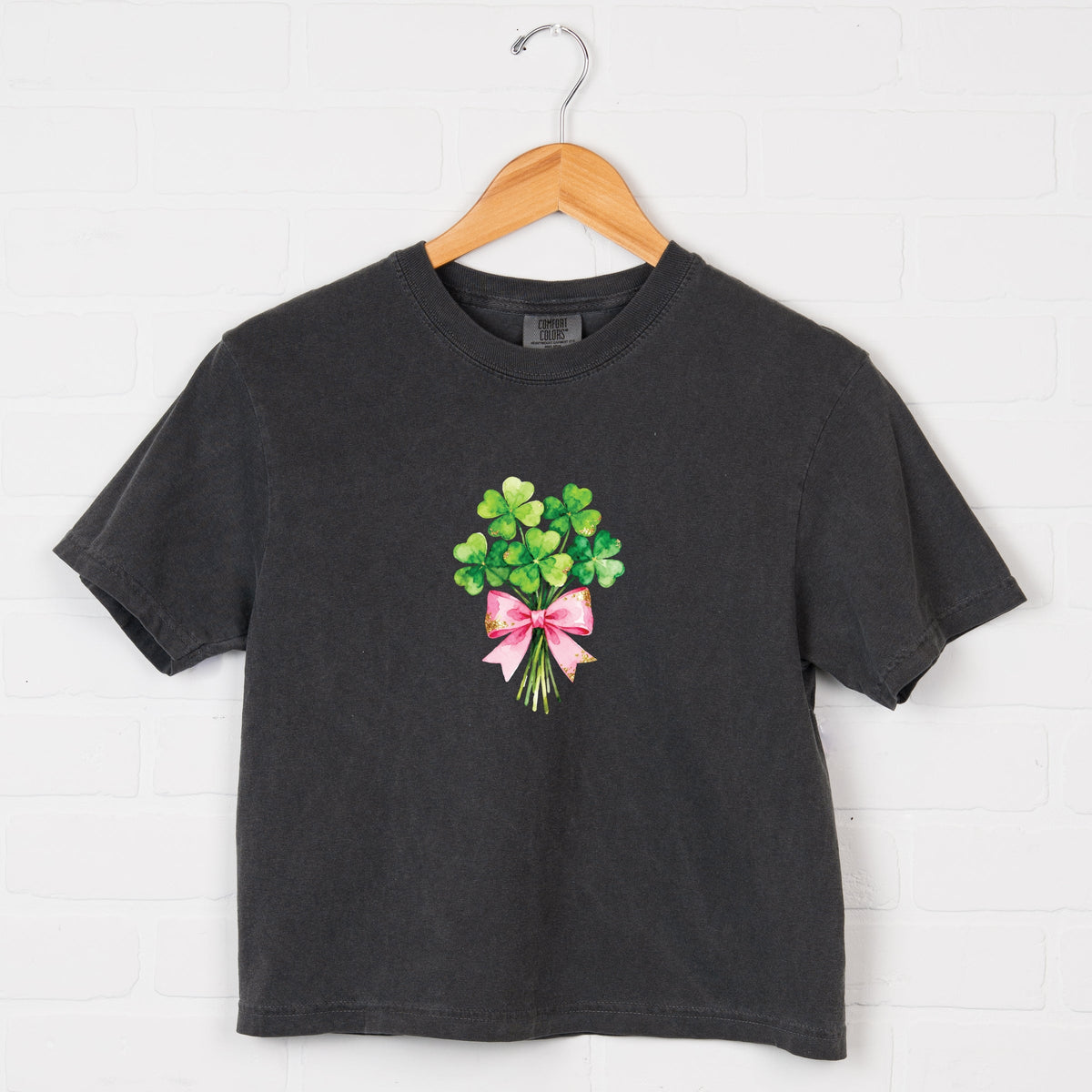 Clover Watercolor Bouquet - Women's Boxy Crop Top Graphic T-Shirt