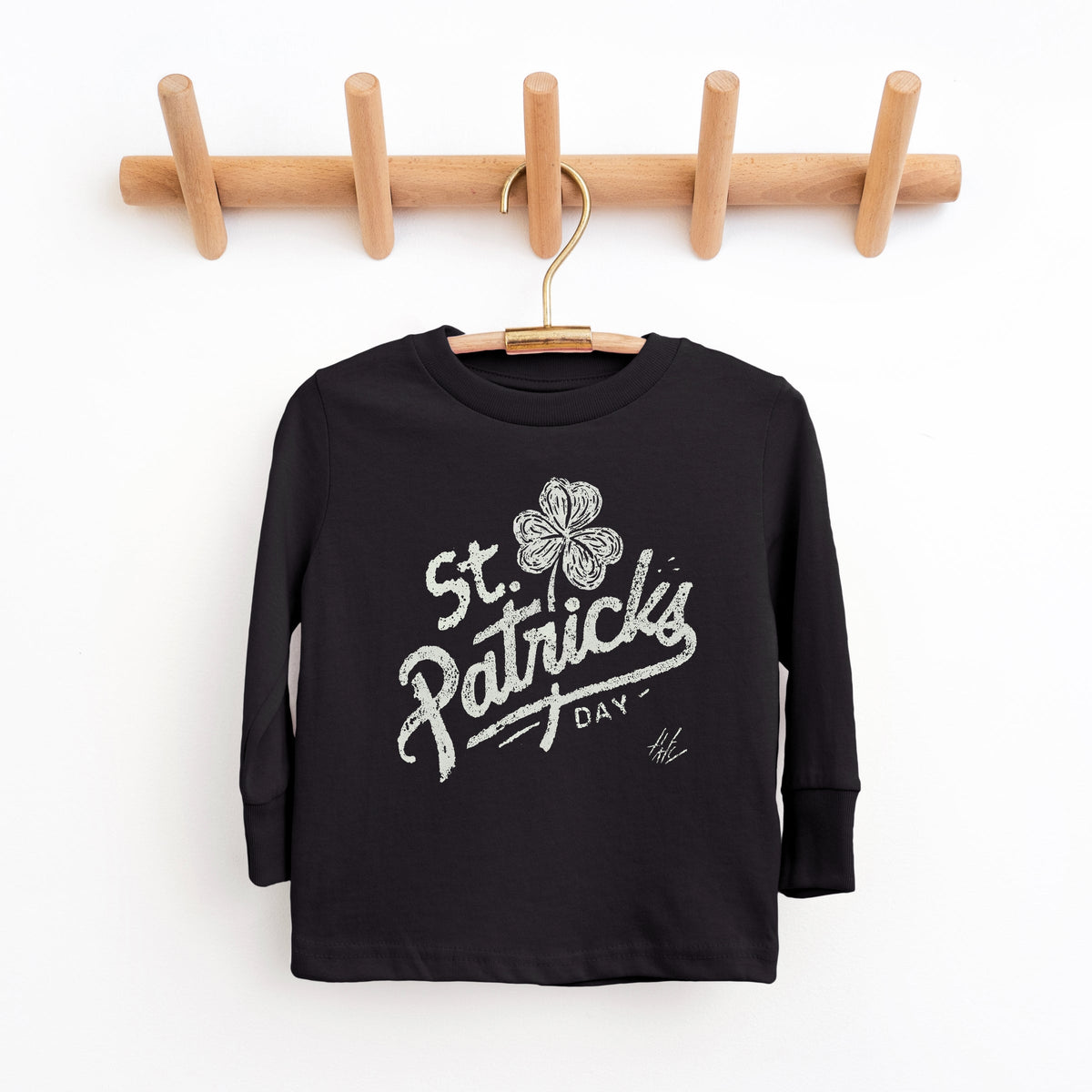 St. Patrick's Day Clover Cursive - Youth Long Sleeve Graphic T-Shirt
