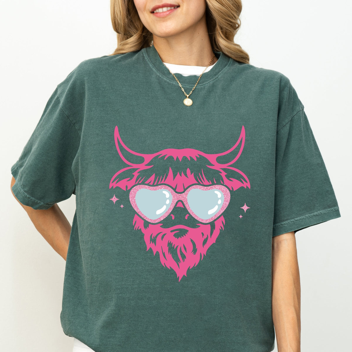 Cow Heart Glasses Glitter - Women's Garment Dyed Graphic T-Shirt